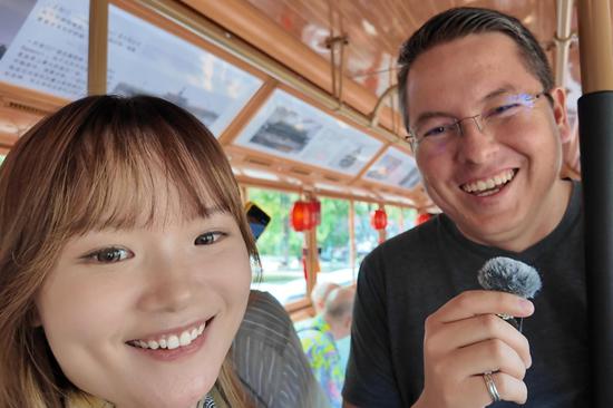 Exploring Beijing’s Central Axis with a global crew: a trip full of awe